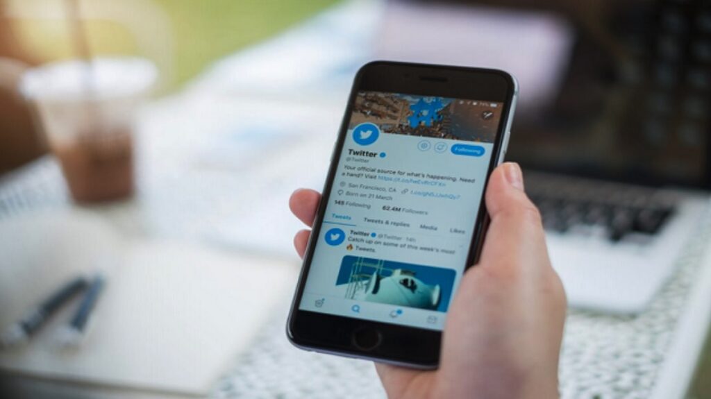 Download Video Twitter di Android